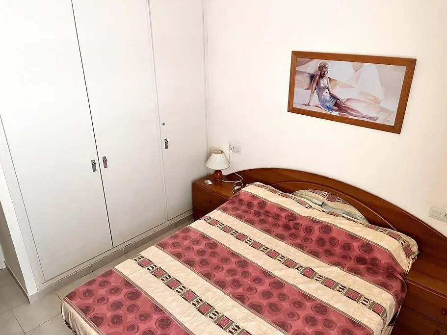 Apartamento Piso Con Parking En El Centro A 2 Minutos De La Playa L' Escala 0*,  España